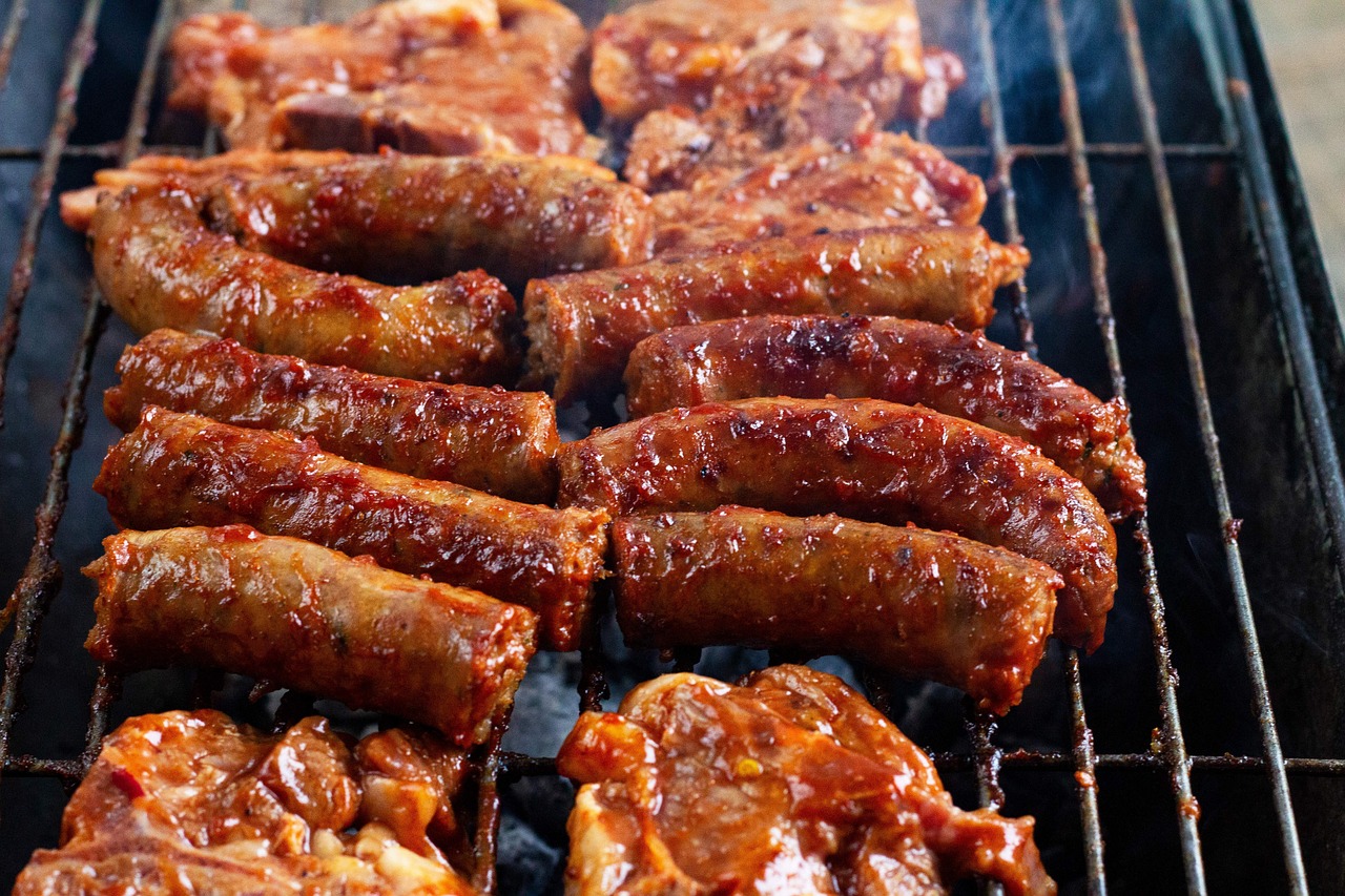 Barbecue extérieur : conseils pratiques pour réussir vos grillades cet été