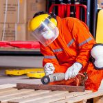 découvrez notre sélection de chaussures de sécurité alliant confort et protection optimale pour vos pieds sur le lieu de travail.