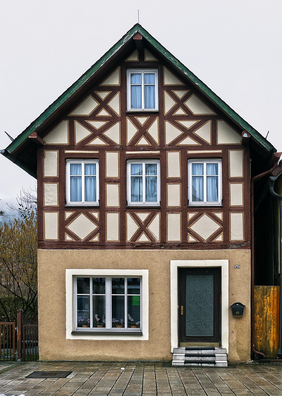 Ravalement de façade et ses avantages pour valoriser votre maison